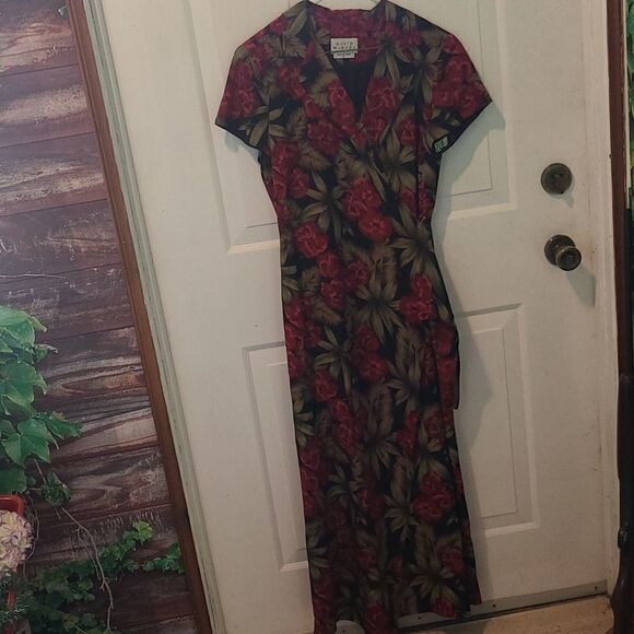 Size 8 David Warren Floral Silk Maxi Dress - Picture 1 of 4